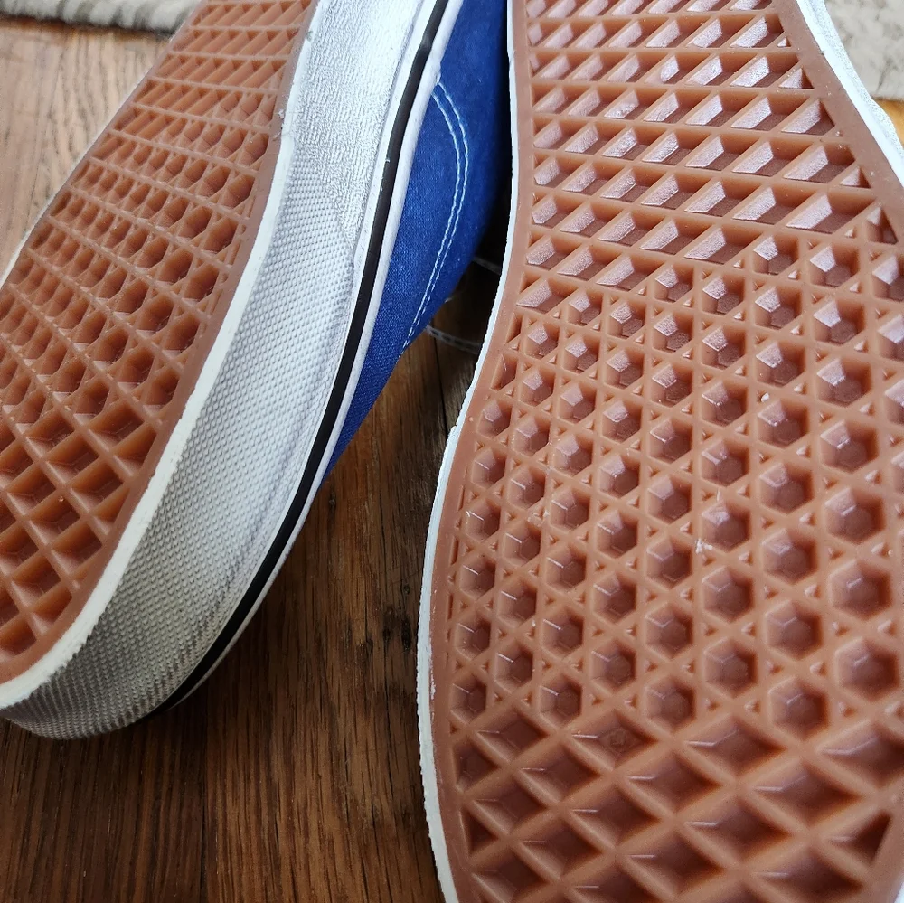 Vans Classic Wave Washed Sneakers